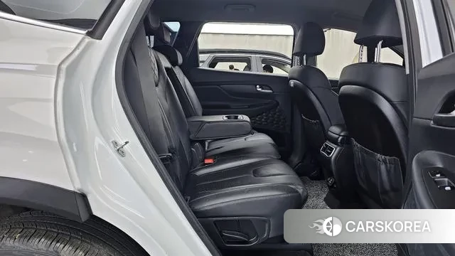 Hyundai The New Santa Fe 2022 Белый из Кореи, фото 3