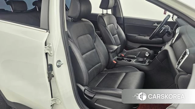 Kia Sportage The Bold 2020 Белый из Кореи, фото 3