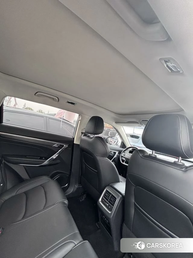 Geely Automobile Boyue 2020 Белый из Китая, фото 3