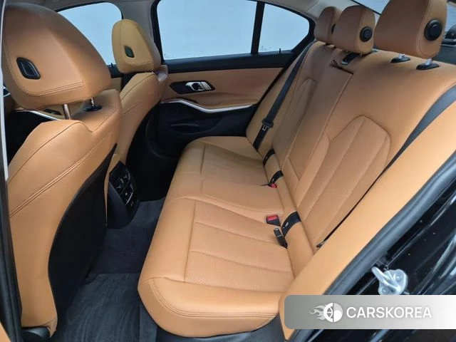 BMW 3 Series (G20) 2025 Черный из Кореи, фото 3