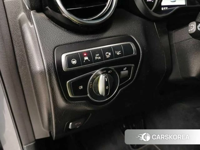 Mercedes-Benz GLC-Class X253 2018 Серый из Кореи, фото 3