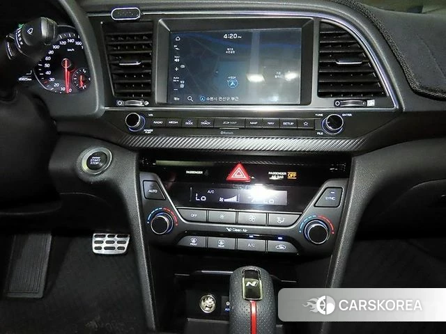 Hyundai Avante AD 2018 Белый из Кореи, фото 3