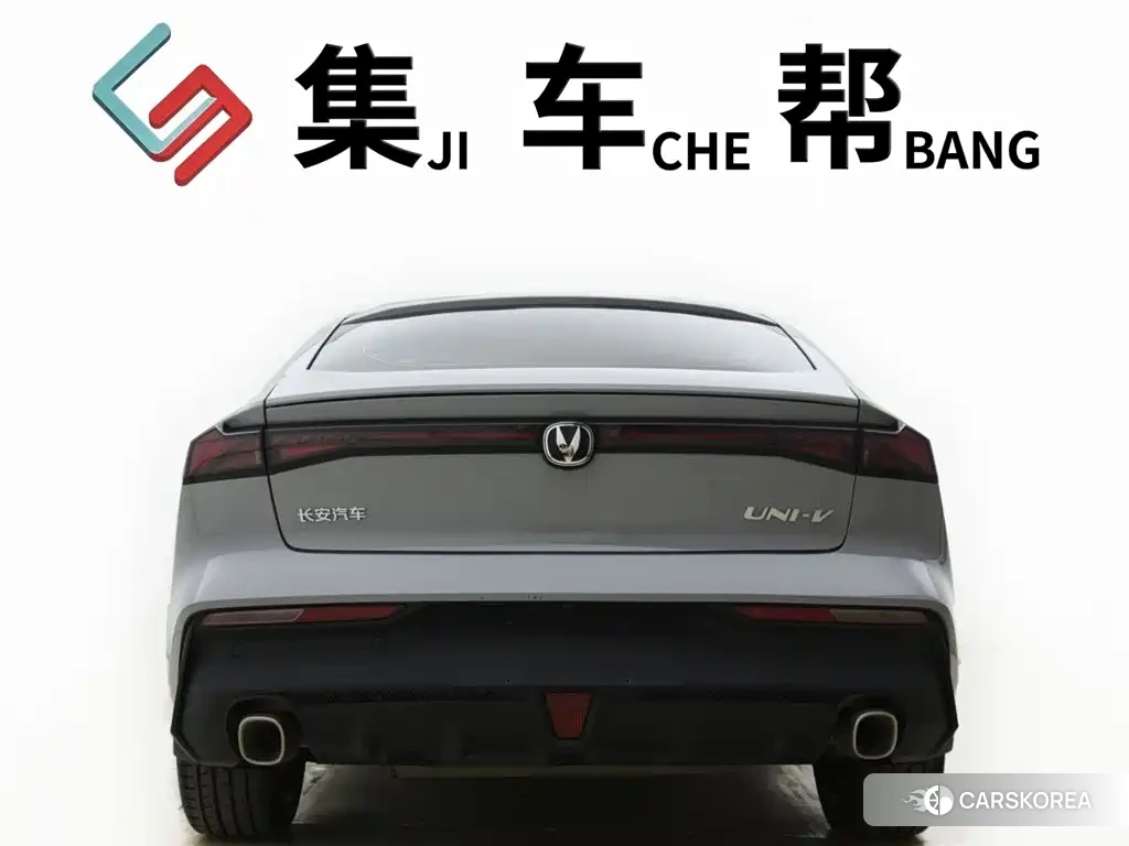 Chang'an Changan UNI-V Smart iDD 2023 Silver/gray из Китая, фото 3