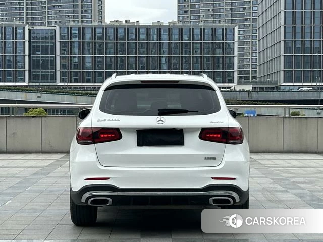 Mercedes-Benz GLC 2021 Белый из Китая, фото 3