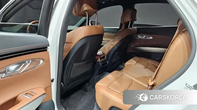 Genesis GV70 2023 Белый из Кореи, фото 3