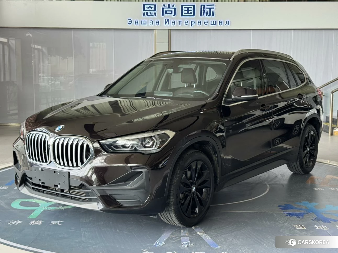 BMW X1 2021 Коричневый из Китая, фото 3