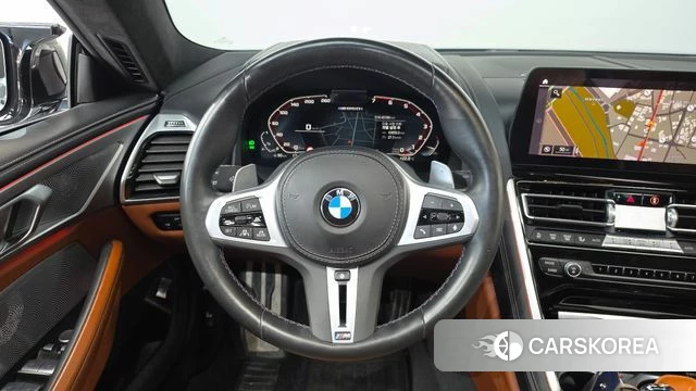 BMW 8 Series (G15) 2024 Серебристо-серый из Кореи, фото 3