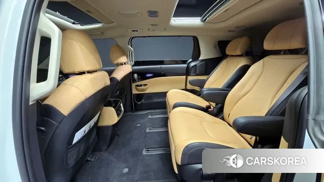 Kia Carnival 4th generation 2023 Белый из Кореи, фото 3