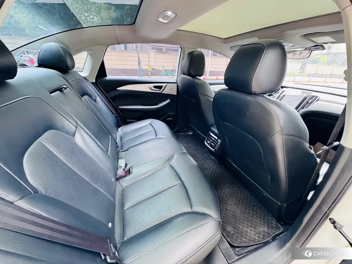 Roewe Feifan ER6 2021 Белый из Китая, фото 3
