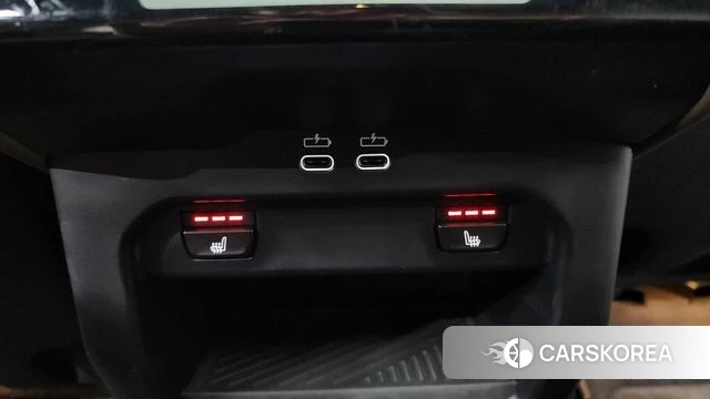 BMW 5 Series (G60) 2023 Белый из Кореи, фото 3