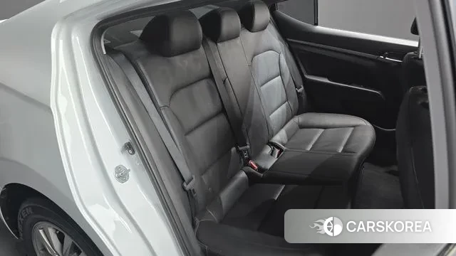 Hyundai The New Avante AD 2019 Белый из Кореи, фото 3