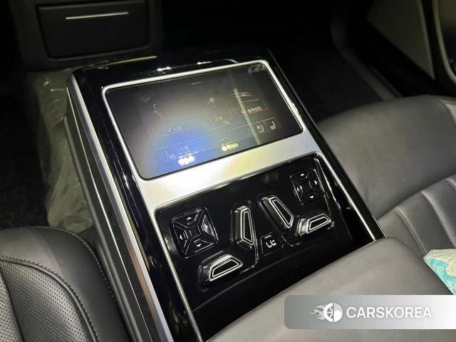 Audi A8 (D5) 2023 Черный из Кореи, фото 3