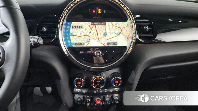 Mini Cooper 2022 Темно-зеленый из Кореи, фото 3