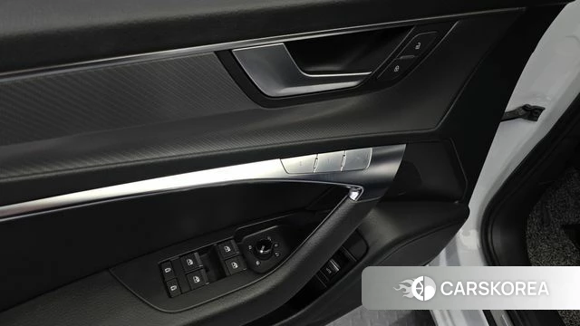 Audi A6 (C8) 2020 Белый из Кореи, фото 3