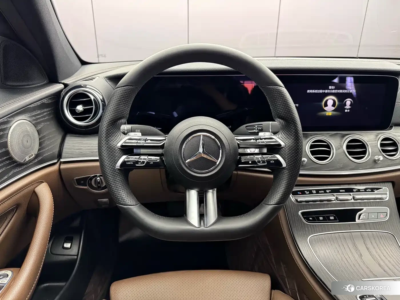 Mercedes-Benz E-Class 2022 Черный из Китая, фото 3