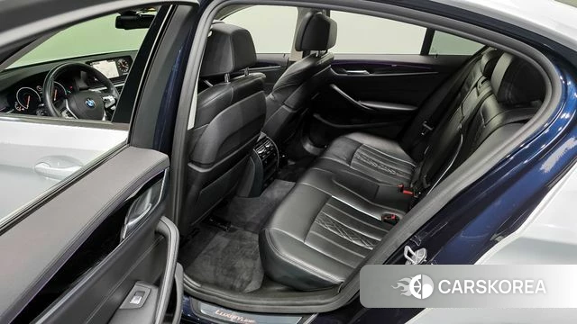 BMW 5 Series (G30) 2019 Белый из Кореи, фото 3