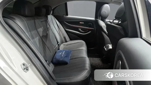 Mercedes-Benz E-Class W213 2020 Белый из Кореи, фото 3