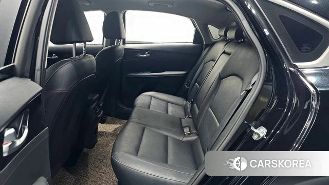 Kia The New K3 2nd generation 2023 Черный из Кореи, фото 3