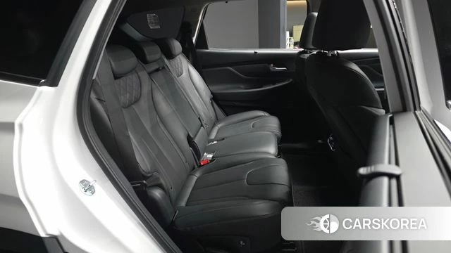 Hyundai The New Santa Fe 2021 Белый из Кореи, фото 3