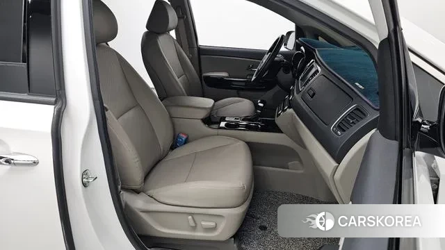 Kia The New Carnival 2020 Белый из Кореи, фото 3