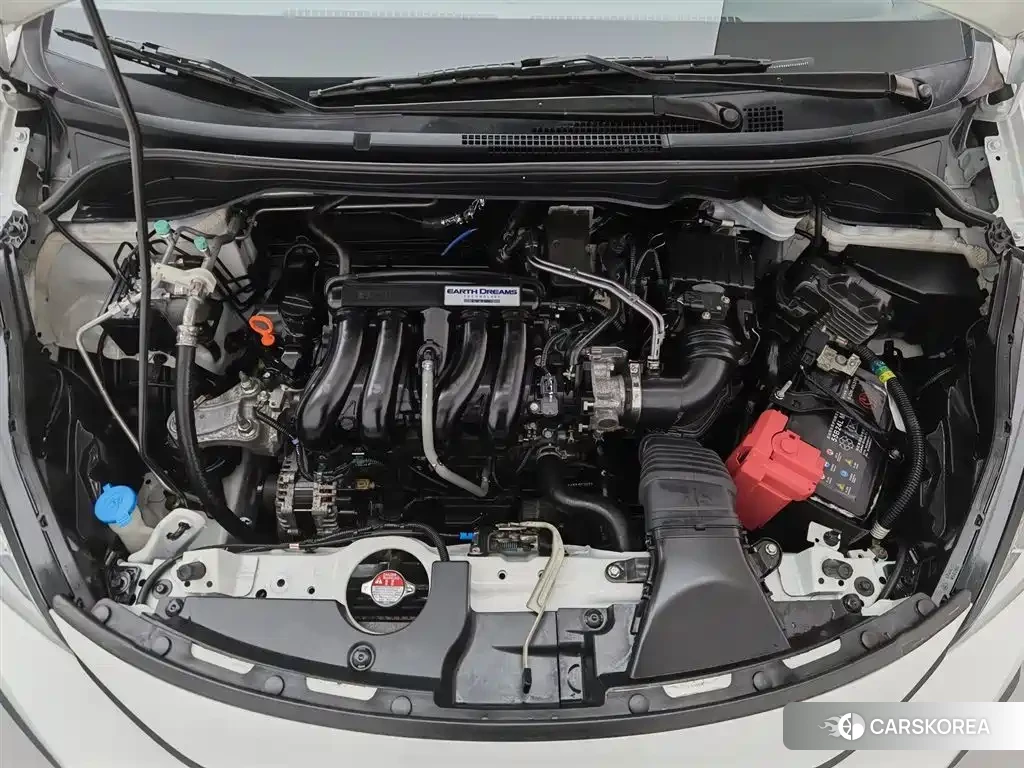 Honda Fit 2022 Белый из Китая, фото 3