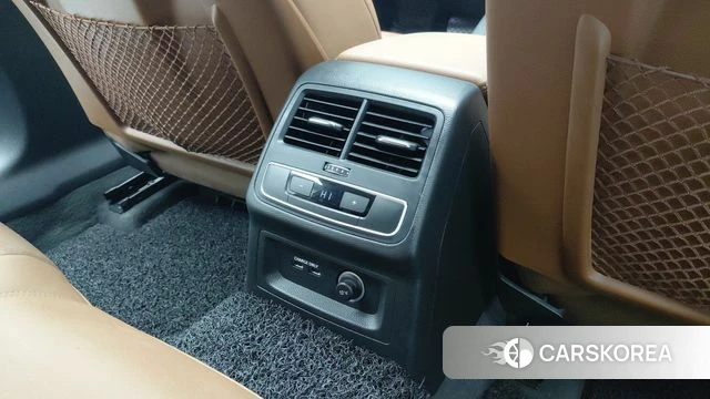 Audi A4 (B9) 2021 Черный из Кореи, фото 3