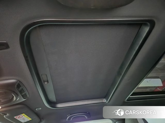 Mini Cooper S 2023 Красный из Кореи, фото 3