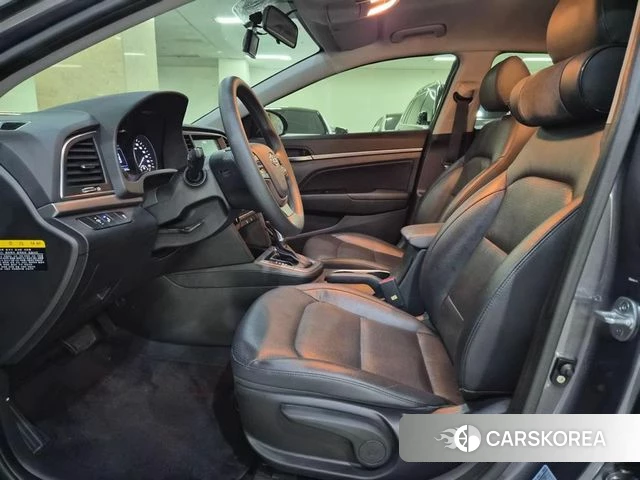 Hyundai Avante AD 2018 Серый из Кореи, фото 3