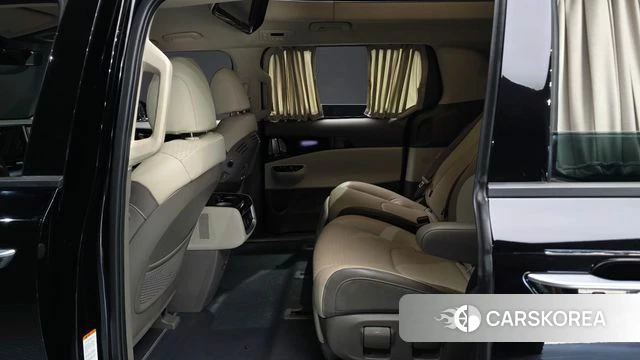 Kia Carnival 4th generation 2022 Черный из Кореи, фото 3