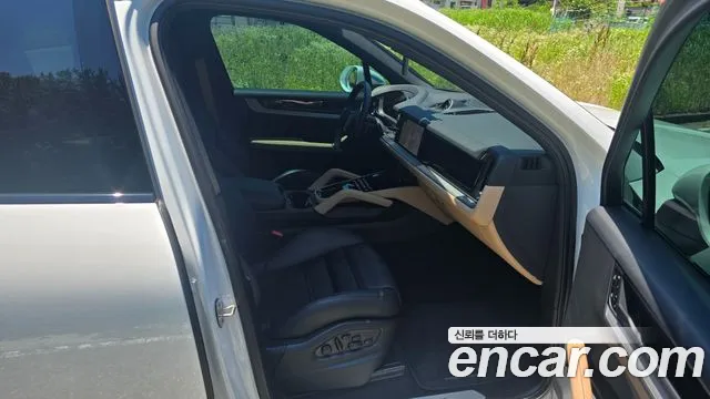 Porsche Cayenne (PO536) 2024 Белый из Кореи, фото 3