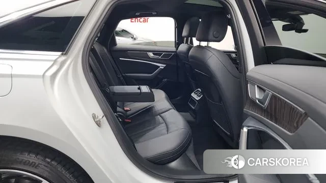 Audi A6 (C8) 2022 Белый из Кореи, фото 3