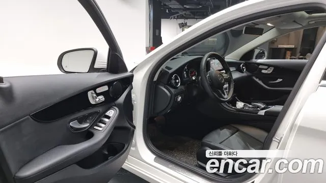 Mercedes-Benz C-Class W205 id 2711361 из Кореи 3