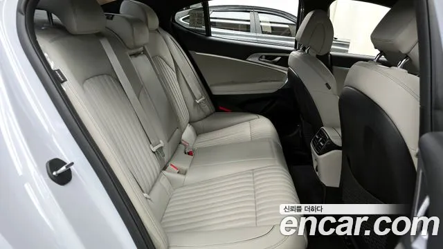 Genesis The New G70 2021 Светло-серебряный цвет из Кореи, фото 3