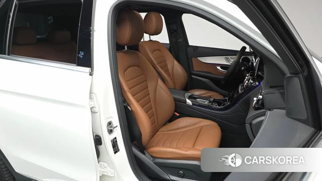 Mercedes-Benz GLC-Class X253 2022 Белый из Кореи, фото 3