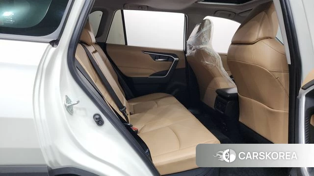 Toyota RAV4 5th Generation 2022 Белый из Кореи, фото 3