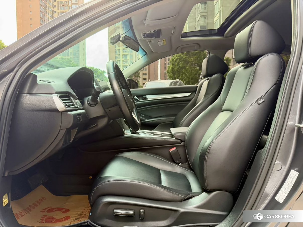 Honda Accord 2019 Темно-серый из Китая, фото 3