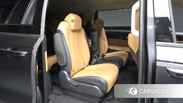 Kia Carnival 4th generation 2023 Серый из Кореи, фото 3