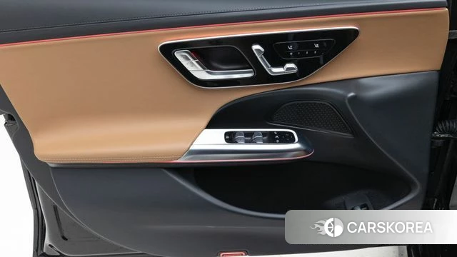 Mercedes-Benz E-Class W214 2025 Черный из Кореи, фото 3