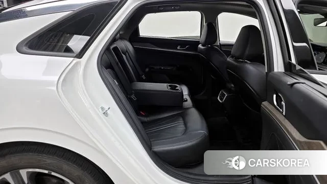 Kia K5 3rd generation 2023 Белый из Кореи, фото 3