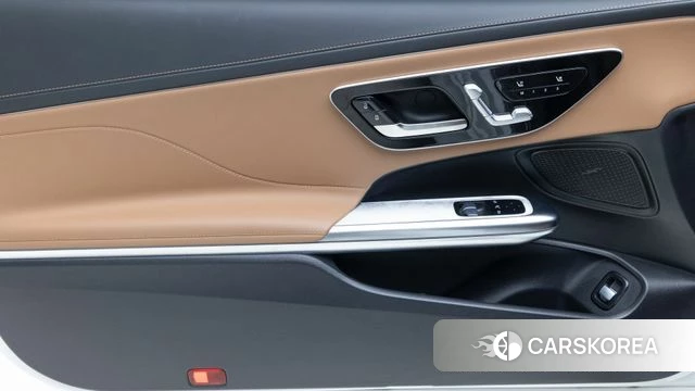Mercedes-Benz CLE-Class C236 2024 Белый из Кореи, фото 3