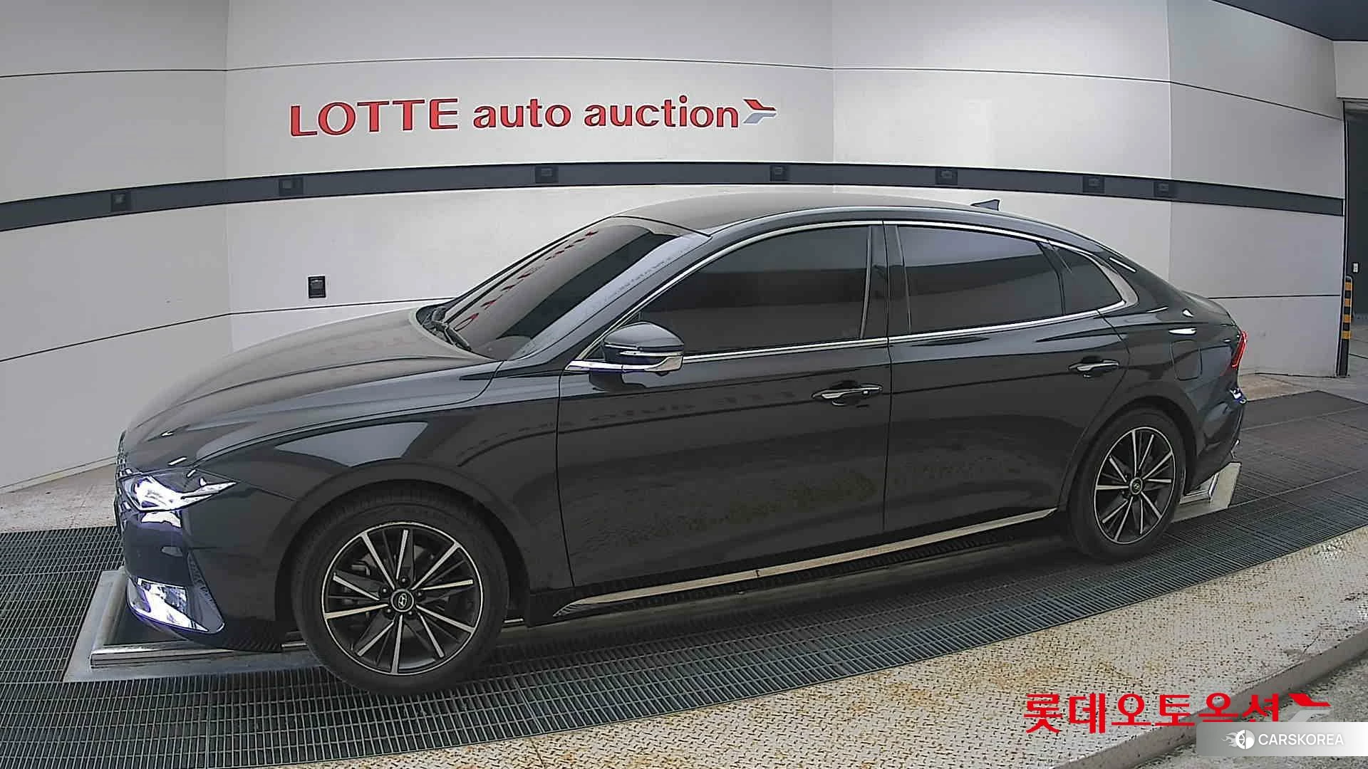 Hyundai Grandeur 2022 Midnight Black Pearl из Кореи, фото 3