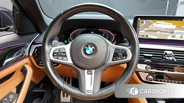 BMW 5 Series (G30) 2022 Черный из Кореи, фото 3