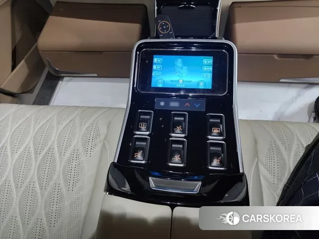 Cadillac Escalade 5th Generation 2023 Черный из Кореи, фото 3