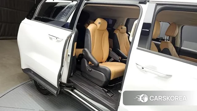 Kia Carnival 4th generation 2020 Белый из Кореи, фото 3
