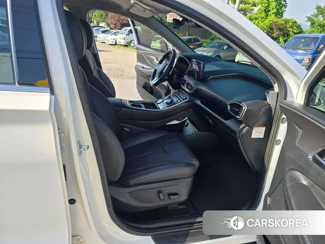 Hyundai The New Santa Fe 2022 Белый из Кореи, фото 3