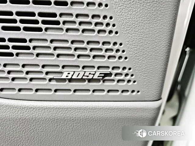 Hyundai Staria 2025 Белый из Кореи, фото 3