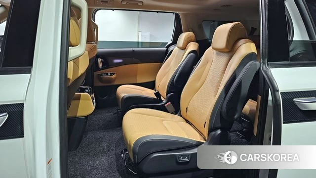 Kia Carnival 4th generation 2023 Белый из Кореи, фото 3