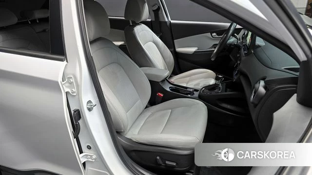 Hyundai The New Kona 2021 Белый из Кореи, фото 3