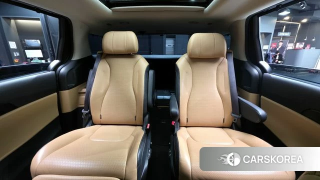 Kia Carnival 4th generation 2022 Черный из Кореи, фото 3