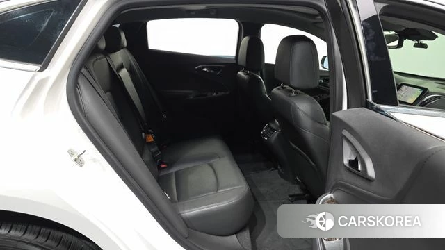 Chevrolet (GM Daewoo) All New Malibu 2018 Белый из Кореи, фото 3